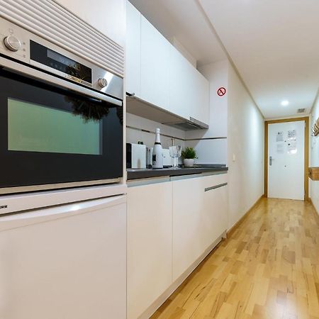 Malagasuite Cozy Center Apartment & Parking المظهر الخارجي الصورة