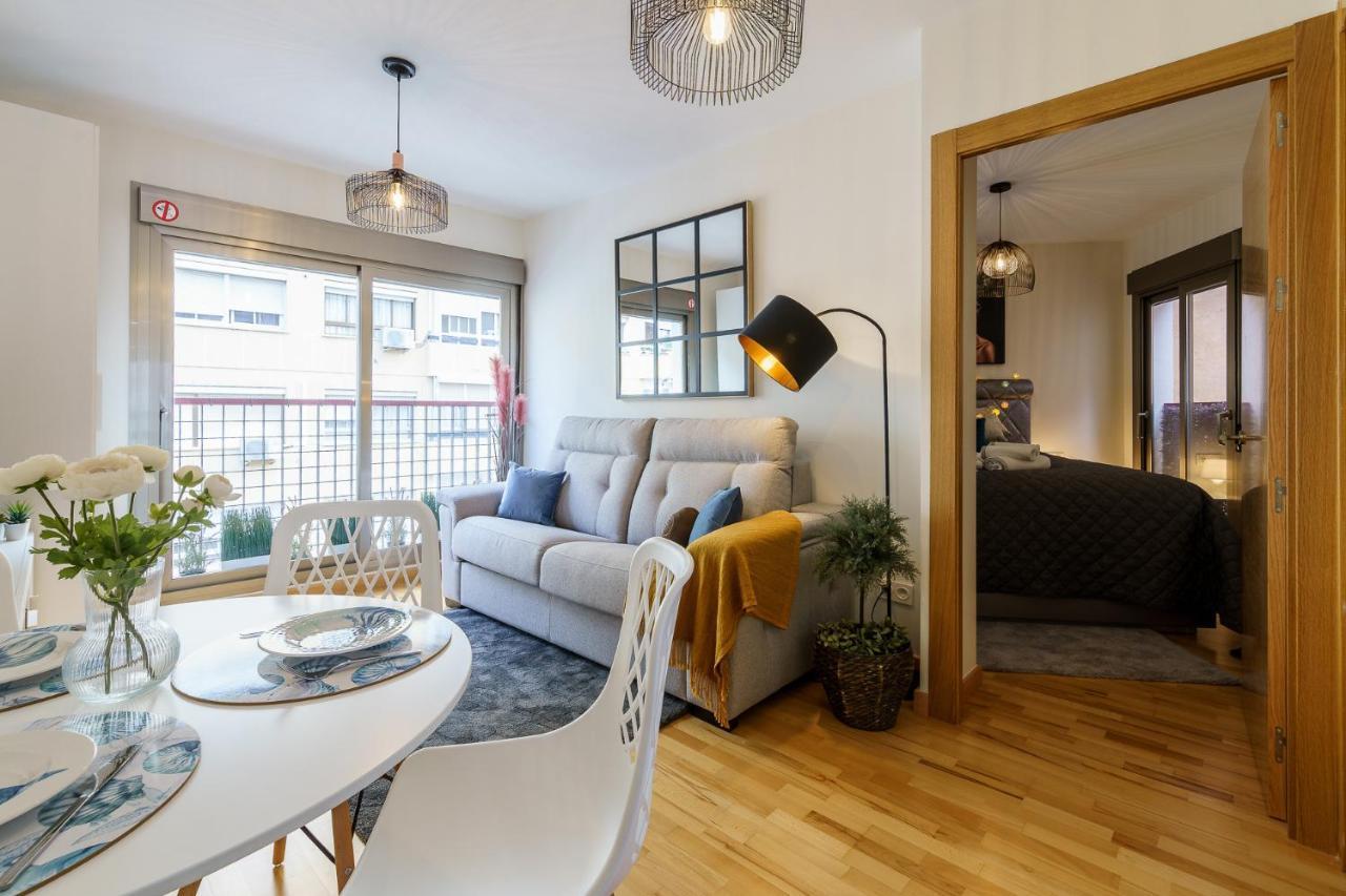 Malagasuite Cozy Center Apartment & Parking المظهر الخارجي الصورة