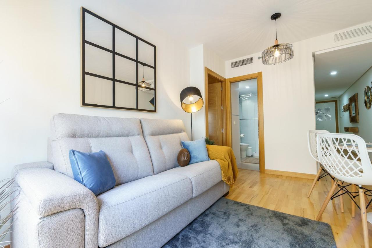 Malagasuite Cozy Center Apartment & Parking المظهر الخارجي الصورة